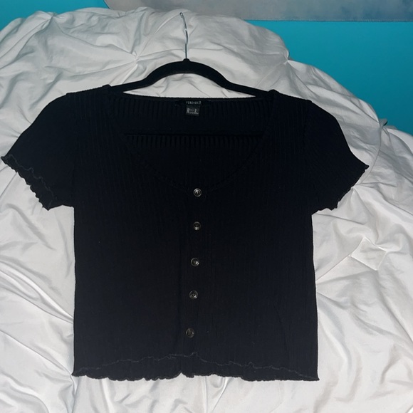 Forever 21 Black Fitted T-Shirt - Picture 3 of 7